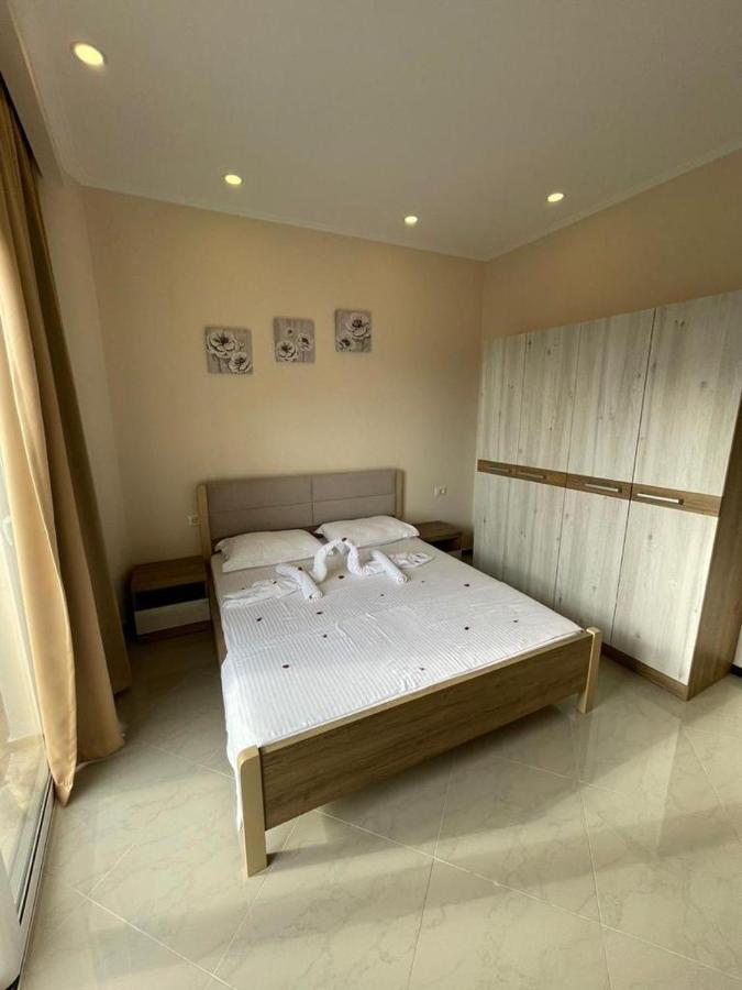 Seaside Apartmens Sarandë Eksteriør billede