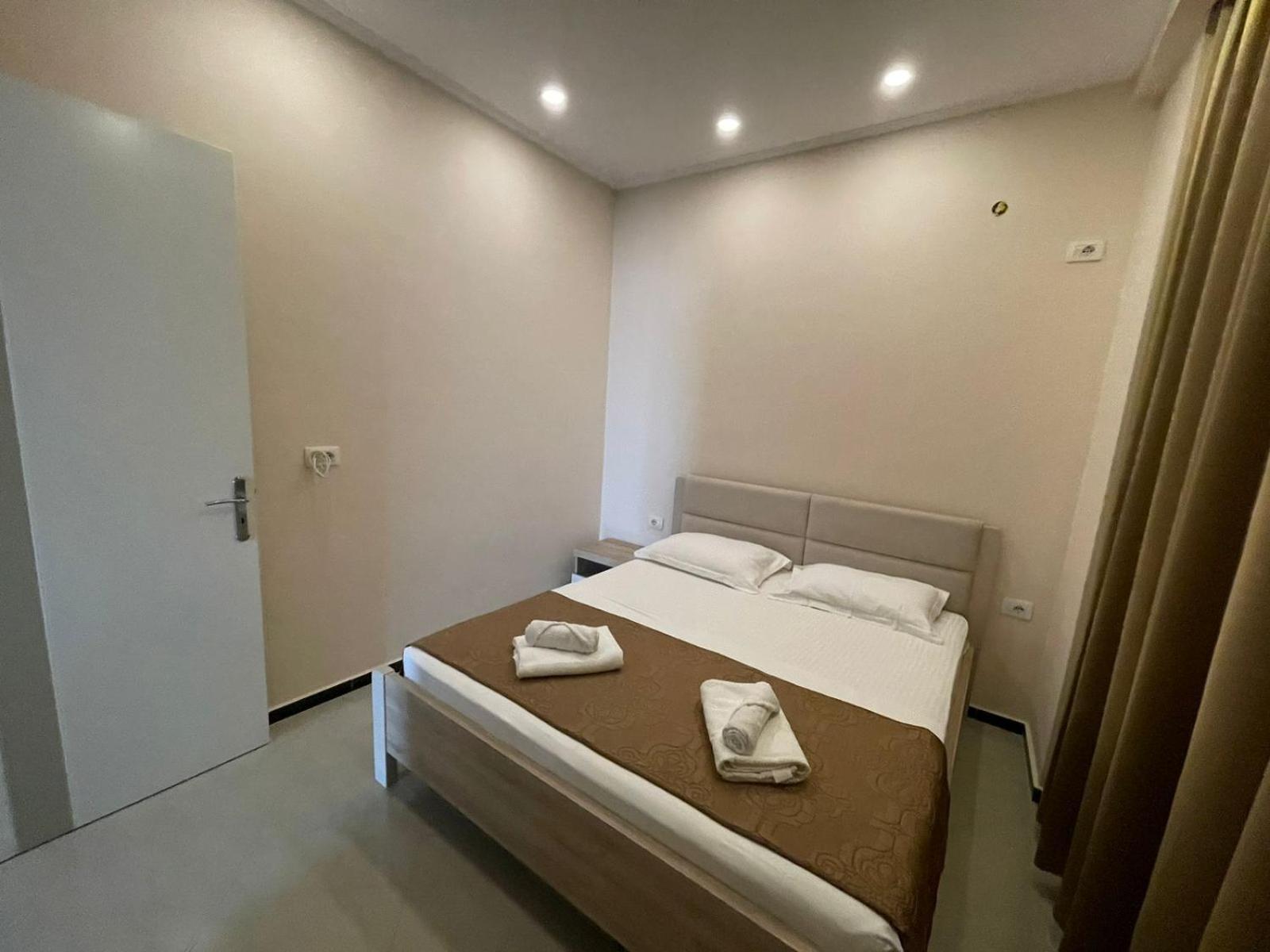 Seaside Apartmens Sarandë Eksteriør billede